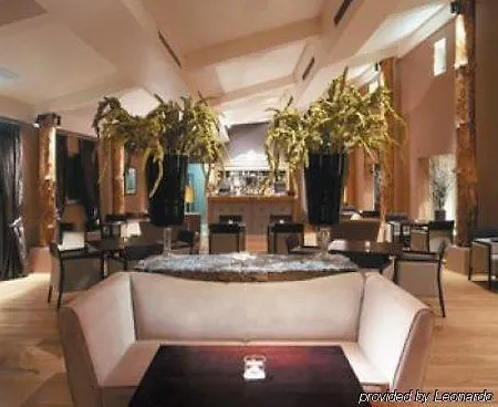 Monart Destination 5*