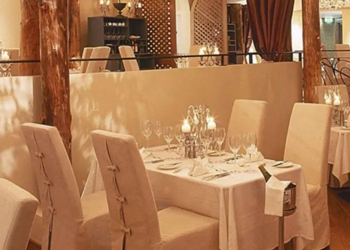 Szálloda Monart Destination Enniscorthy